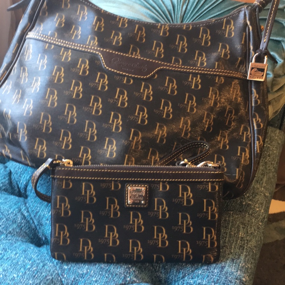 Dooney and Bourke purse set